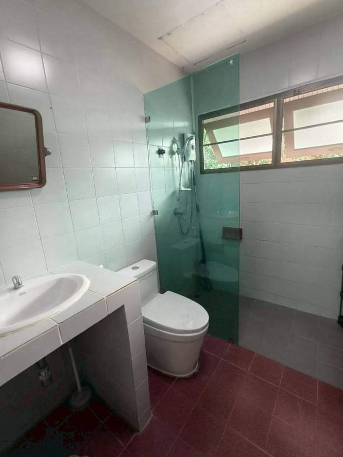 picture Single house for rent in Sam Mook Thani, Bang Saen. Beautiful house, great location. - 10/19