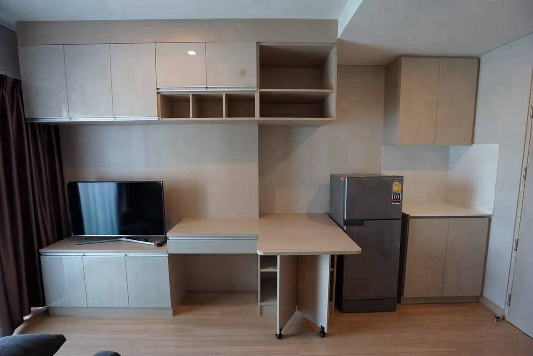 picture Lumpini suite phetchaburi makkasan ☎️1 bed ‼️only 15000/month ‼️NOW AVAILABLE 🔆✅ - 7/10