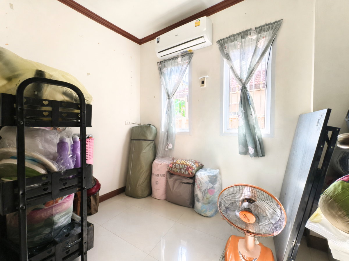 รูป ขาย บ้านเดี่ยว ร่มรื่น บรรยากาศเหมือนรีสอร์ท ติดถนนหลักของหมุ่บ้าน Natural Ville ร่มเกล้า 3 ห้องนอน 4 ห้องน้ำ 175 ตร.ว. - รูปที่ 29/32