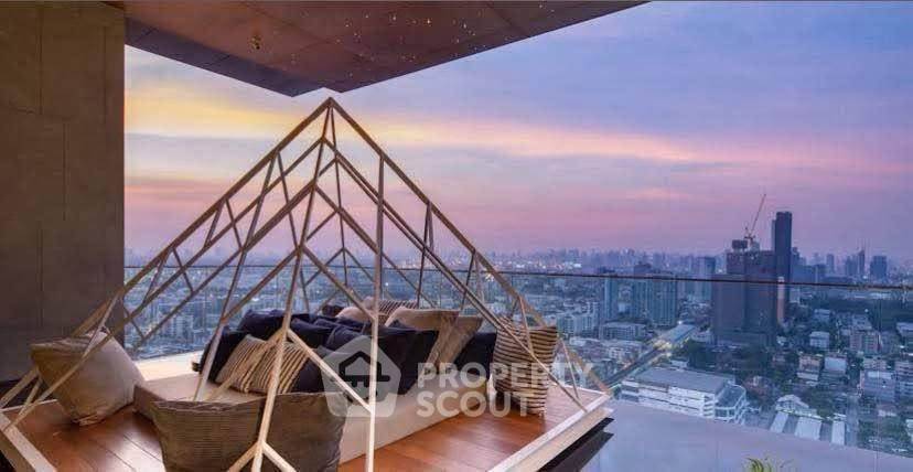 รูป คอนโด 4 ห้องนอน Whizdom Essence Sukhumvit ชั้น 48 ใกล้ BTS พนาวี 400 ม. (ID 3106577) - รูปที่ 2/9