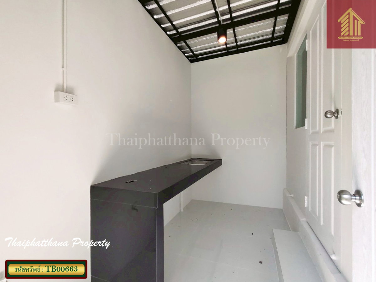รูป หมู่บ้านคาซ่าวิลล์ บางนา-เทพารักษ์ บ้านแฝดทำเลดี ติดถนนใหญ่ รีโนเวทพร้อมอยู่ - รูปที่ 11/13