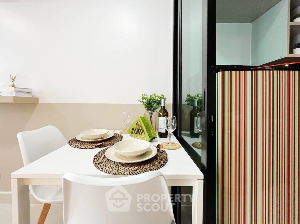 picture 1-BR Condo For Sale At Chateau In Town Ratchada 20-2 Near MRT Sutthisan (ID 2152193) - 8/11