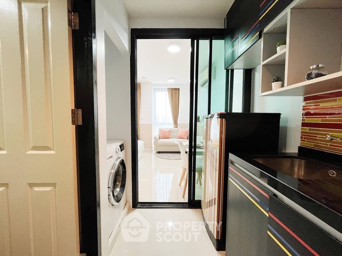 picture 1-BR Condo For Sale At Chateau In Town Ratchada 20-2 Near MRT Sutthisan (ID 2152193) - 6/11