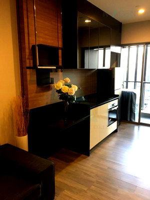Condos for rent King's College International School Bangkok : 🔺 For Rent Condo THE ROOM SATHORN-ST.LOUIS Building 1, Floor 15,1 bed room, Room size 35.00 sqm