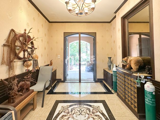 5-bed house for sale, 510 sqm, 293.6 sq wah, Golden Heritage