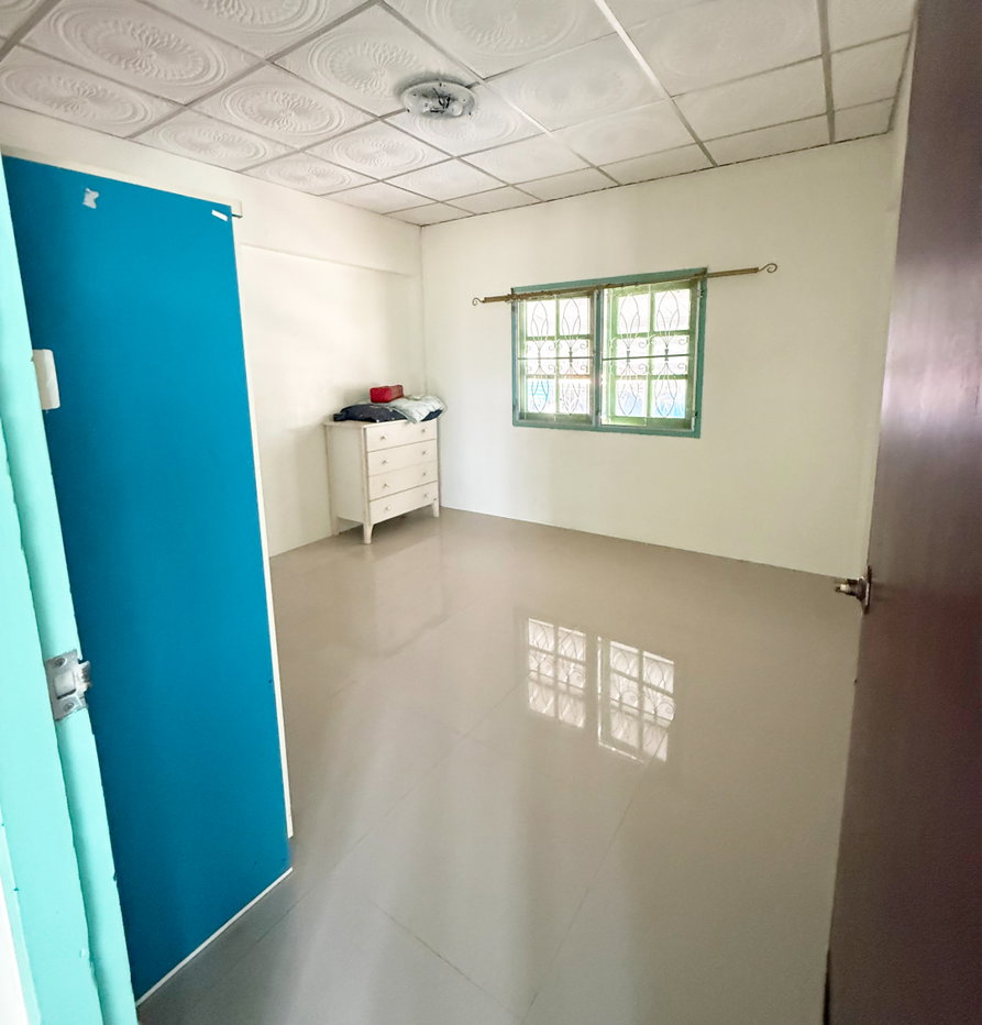 รูป ขายบ้านเดี่ยว 2 ชั้น พื้นที่กว้าง 200 ตร.ว.คลองสอง ปทุมธานี รองรับการอยู่อาศัยครอบครัวใหญ่ หรือทำโฮมออฟฟิศ จอดรถได้มากกว่า 10 คัน - รูปที่ 11/22