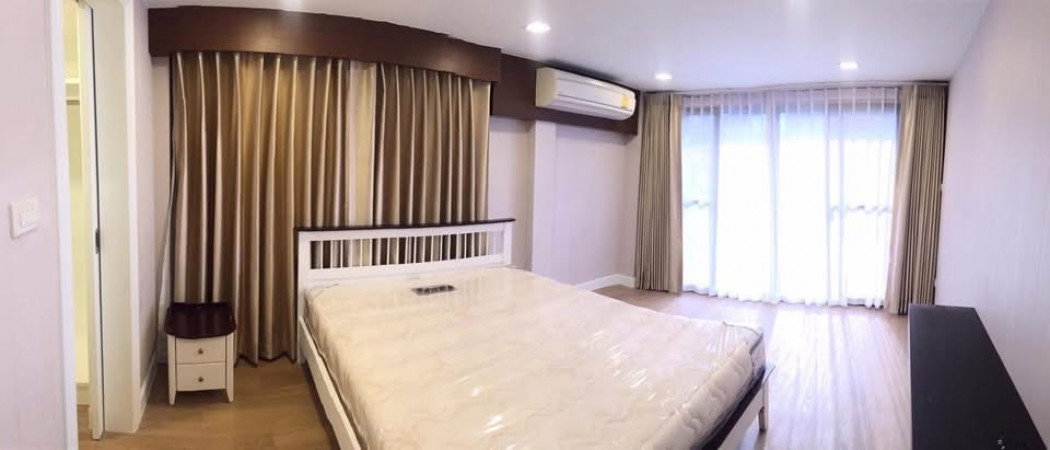 รูป ให้ เช่า ทาวน์โฮม 3 ชั้น เอกมัย | 3 ห้องนอน 4 ห้องน้ำ | 350 ตร.ม. | จอดรถ 3 คัน | เริ่มต้น 90,000 บาท-เดือน - รูปที่ 8/10