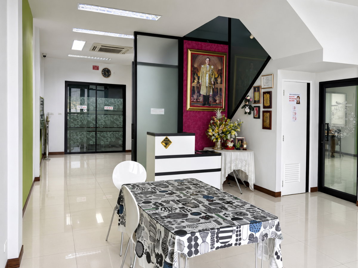 picture 545 SqM Navamin Home Office at THB 34,862 per SqM | Fully Equipped - Hot Deal - U6022398 - 16/22