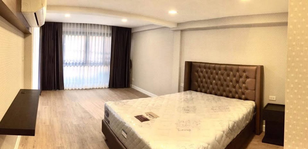 รูป ให้ เช่า ทาวน์โฮม 3 ชั้น เอกมัย | 3 ห้องนอน 4 ห้องน้ำ | 350 ตร.ม. | จอดรถ 3 คัน | เริ่มต้น 90,000 บาท-เดือน - รูปที่ 7/10