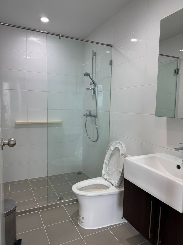 picture For Rent Condo THE VERTICAL AREE Building 1, Floor 20,2 bed room, Room size 72 sqm - 9/10