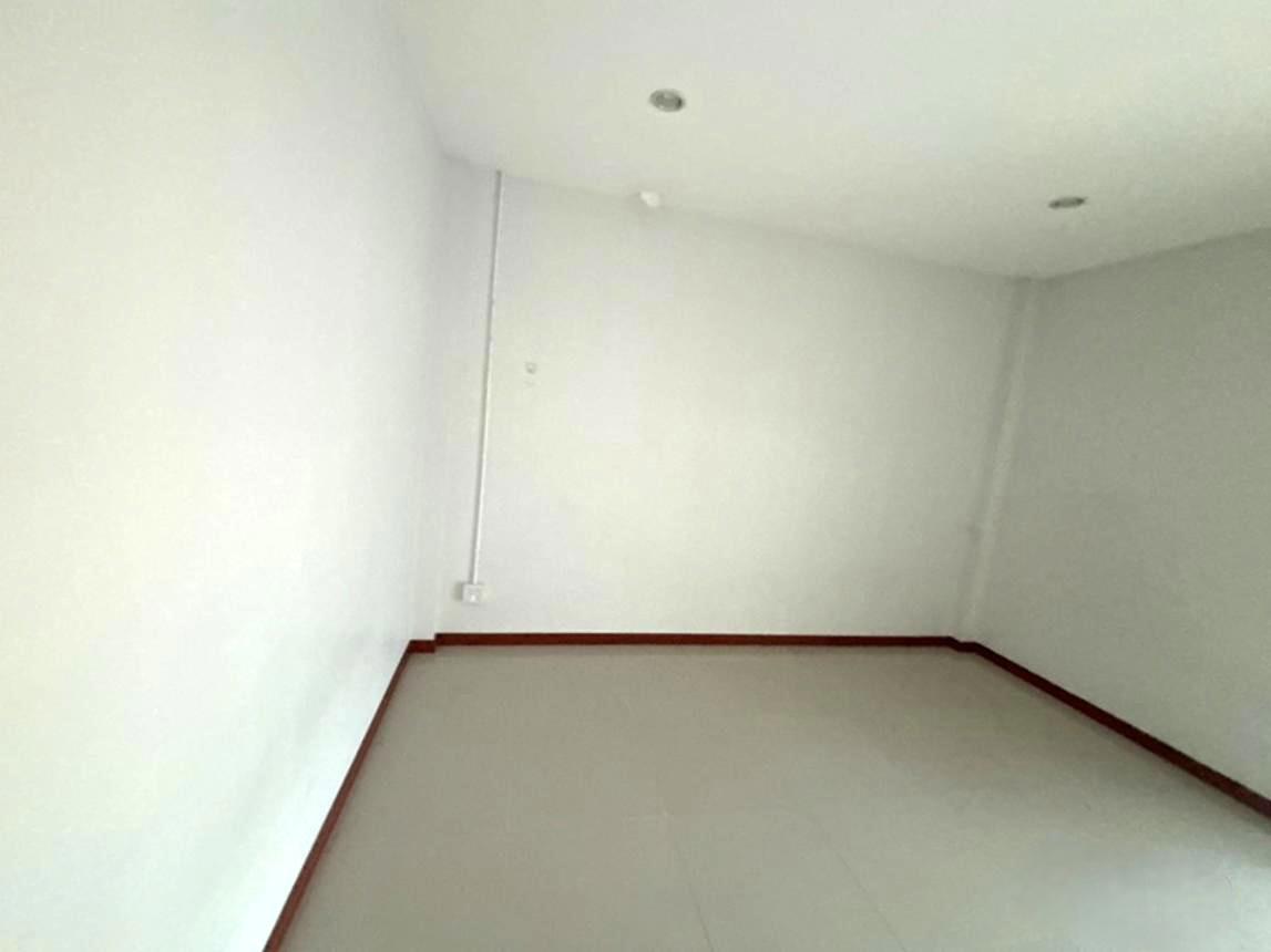 picture SHOP HOUSE 21.4 Sq.w. Muang Nakhon Ratchasima Nakhon Ratchasima for 1.9M - 22/28