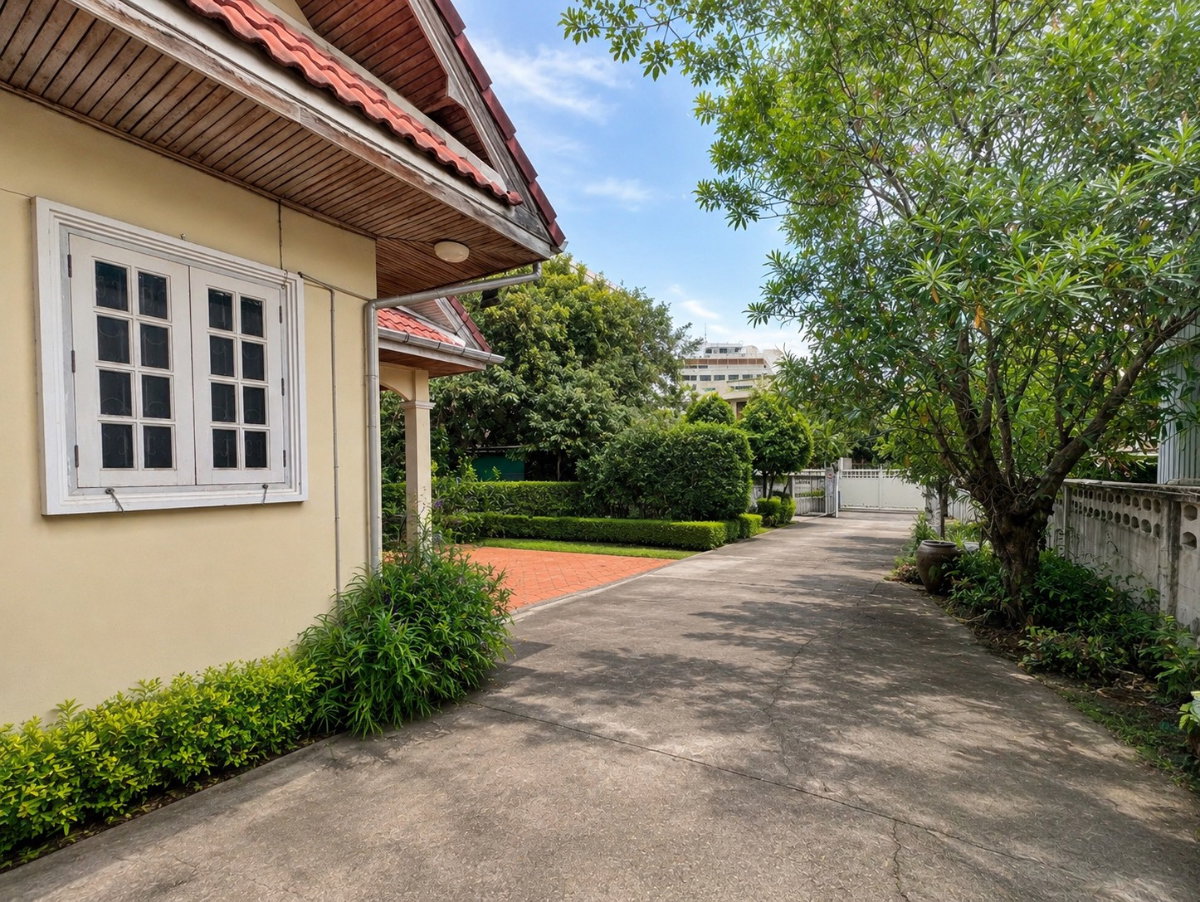 รูป ให้เช่า บ้านเดี่ยวสไตล์ยุโรป วิภาวดีรังสิต 64 – แจ้งวัฒนะ 1 | 129 ตร.วา | 5 ห้องนอน | เหมาะอยู่อาศัยและ Home Office | ใกล้รถไฟฟ้าสายสีแดง - รูปที่ 6/20