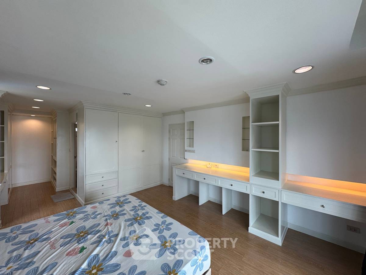 picture 2-BR Condo For Rent In Lumpini Suite Ratchada-Rama 3, Near Chong Nonsi (ID 2085263) - 15/24