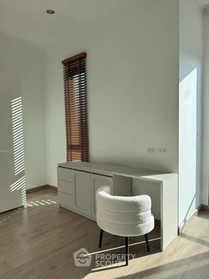 picture 3-BR House For Rent, Como Bianca 2, Bang Phli Yai, Samut Prakan (ID 3111329) - 3/15