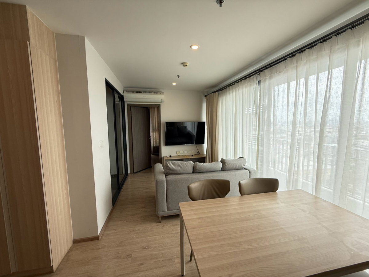 รูป ปล่อยเช่า!! คอนโด 2 ห้องนอน ใกล้ BTS บางนา | Ideo O2 | ชั้นสูง เฟอร์ครบพร้อมอยู่ , เดินทางสะดวกใกล้สี่แยกบางนา - รูปที่ 4/24