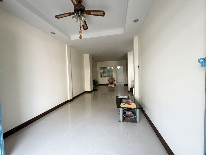 5-bed townhouse for sale, 250 sqm, 24 sq wah, Sintavee Tha Kham2