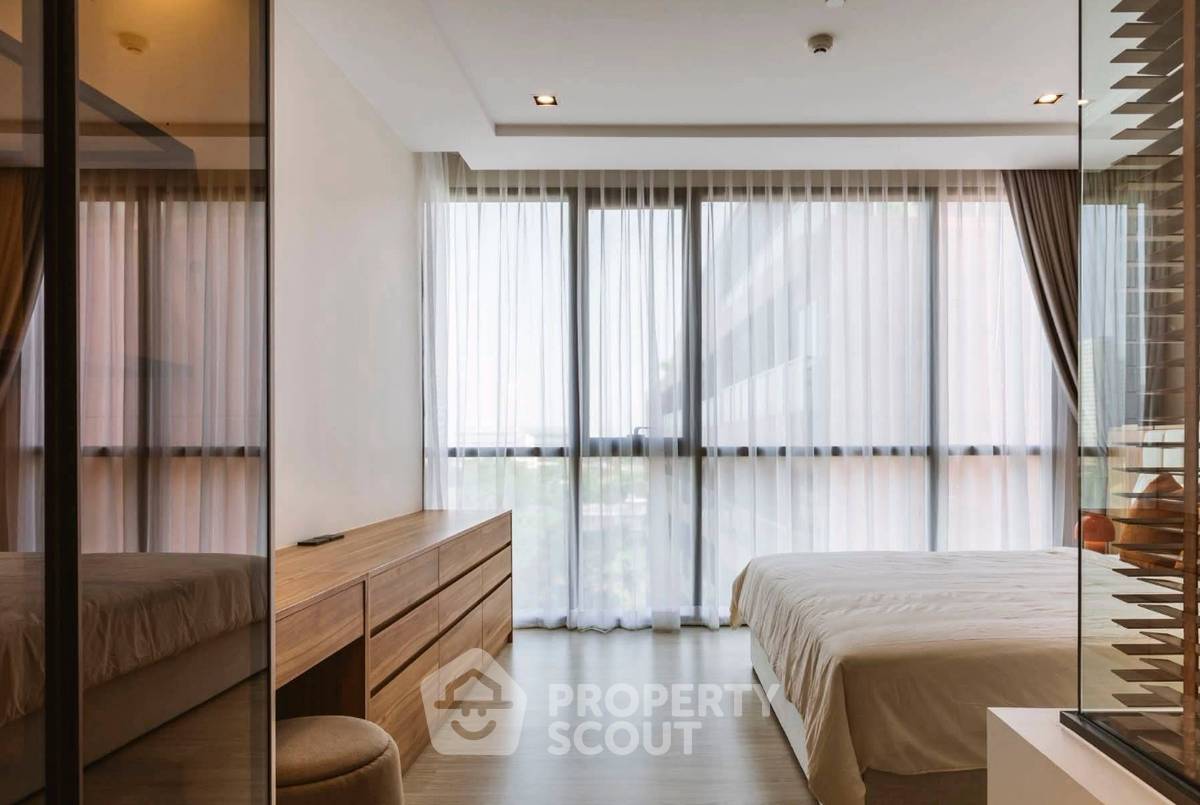 รูป คอนโด 2 ห้องนอน 79 ตร.ม. ที่ เดอะ รูม สุขุมวิท 38 ใกล้ BTS เอกมัย (ID 3105583) - รูปที่ 6/8