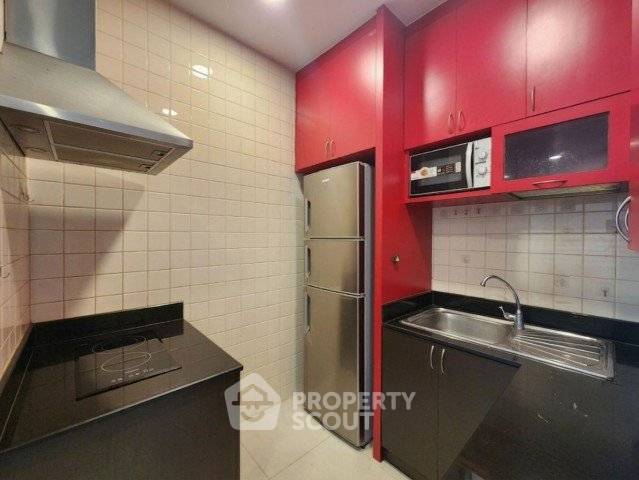 picture 1-BR Condo At Chatrium Riverside, 30th Floor | BTS Saphan Taksin (ID 3113240) - 5/8