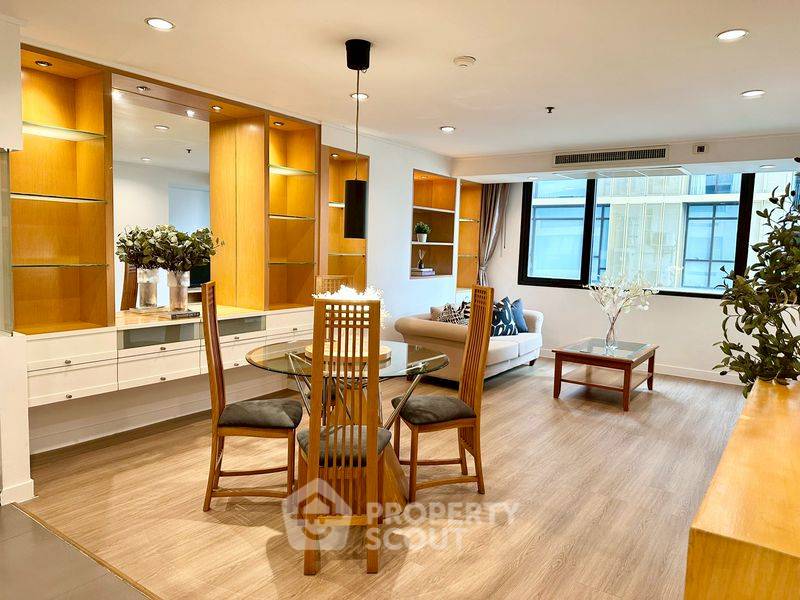 รูป คอนโด 2 ห้องนอน 84 ตร.ม. ชั้น 17 ที่ Regent Royal Place 1 ใกล้ BTS ราชดำริ 200 ม. (ID 2465813) - รูปที่ 3/15