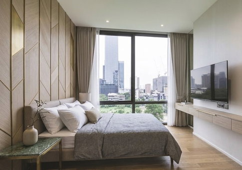 For rent Muniq Langsuan beautiful room luxury decoration city view great price‼️DS3821 | Line @Dstay