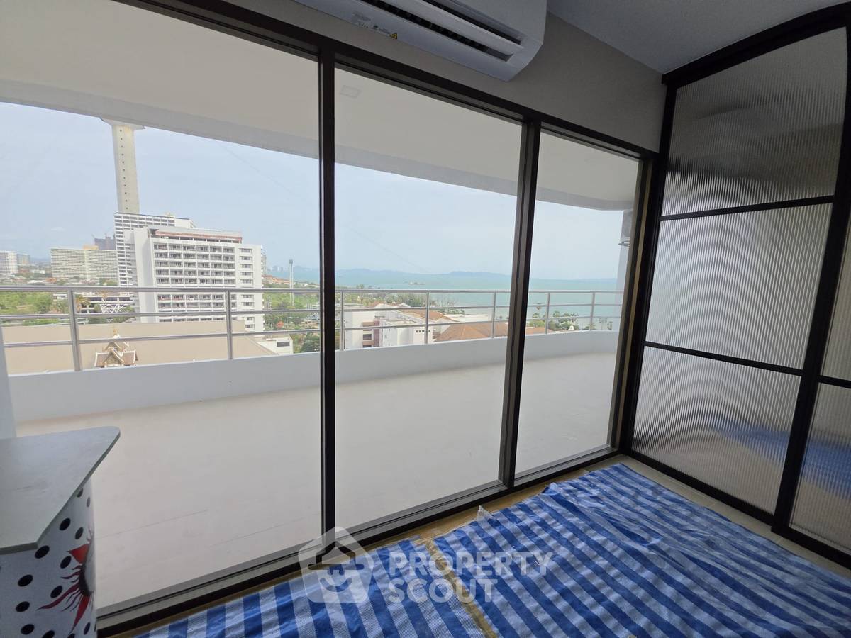 รูป คอนโด 2 ห้องนอน 93 ตร.ม. ขาย View Talay 3 พราตามนัค ใกล้ชายหาด (ID 3113811) - รูปที่ 9/12