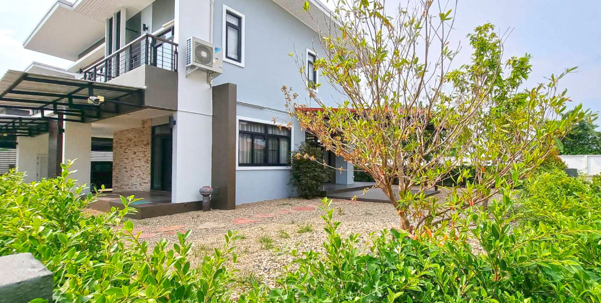 รูป 🏡✨ ให้เช่าบ้านเดี่ยว 2 ชั้น หลังใหญ่ บนที่ดิน 110 ตร.วา ใกล้โรงเรียนนานาชาติลานนา #หางดง เพียง 55,000 บาท/เดือน ✨🏡  #AHD-H0722 - รูปที่ 3/14