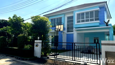 Houses for sale Siam University : Brand New 3-Bedroom House for Sale in Phasi Charoen 1968547