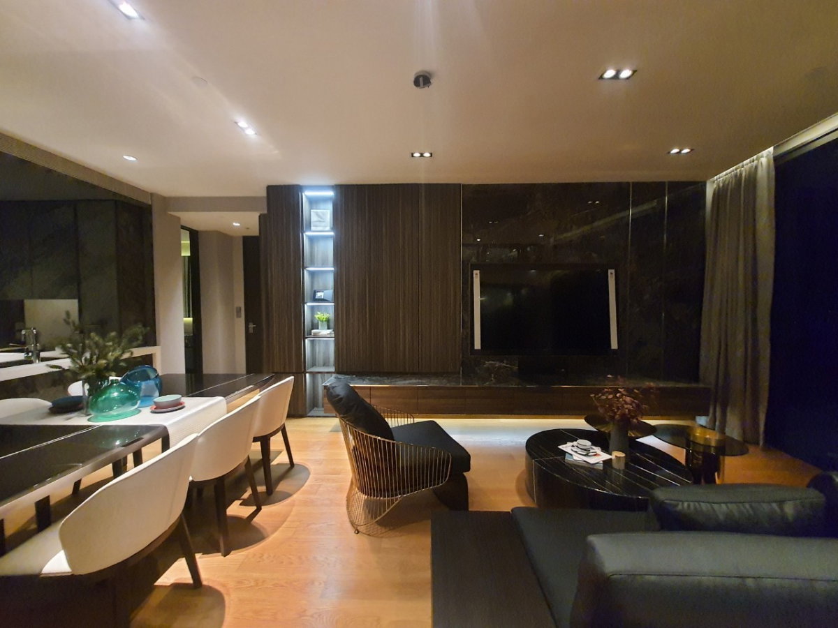 รูป คอนโดหรู 2 ห้องนอน 🏙️(For Rent/ให้เช่า) Beatniq Sukhumvit 32 💵 120,000 THB (1 Bed, 107 Sqm) บีทนิค สุขุมวิท 32 - รูปที่ 19/23