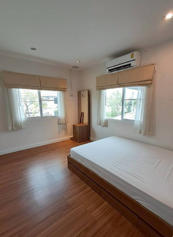 picture For Rent: Corner-unit detached house (6 rooms total) 50,000 - 19/27