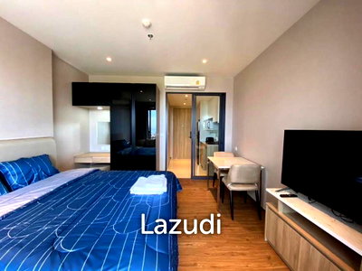 Condos for sale : One-Bedroom High-Floor Sea View for Rent At Once Pattaya