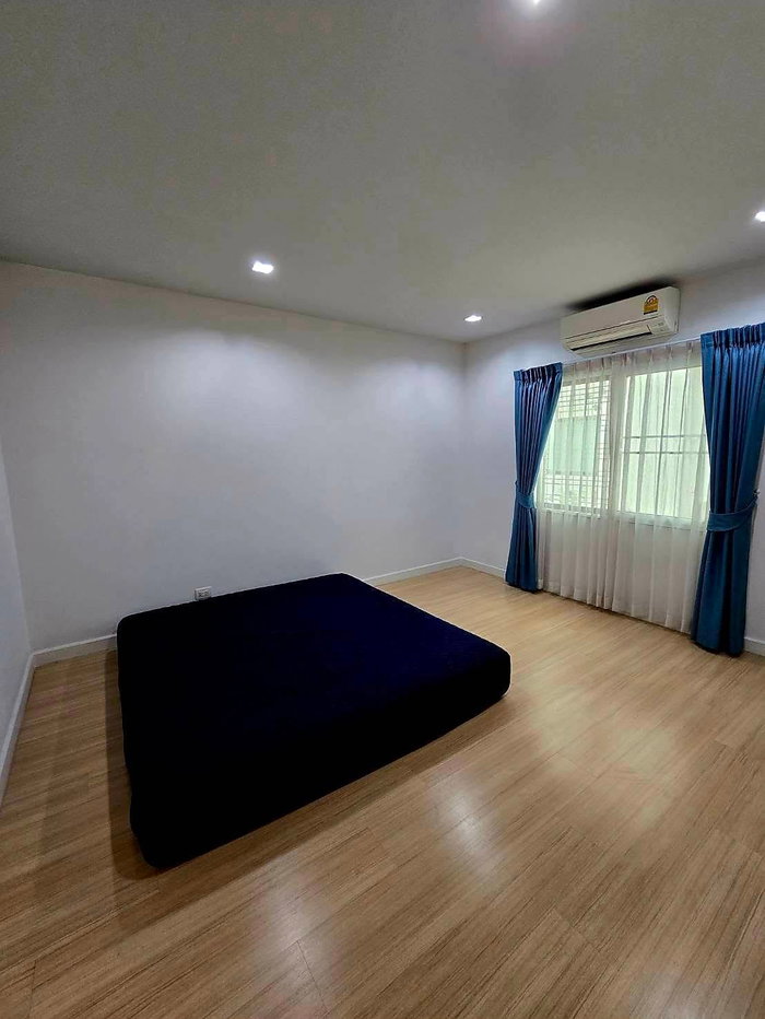 picture 3-Story Townhome for Rent at Plex Bangna - 4/12