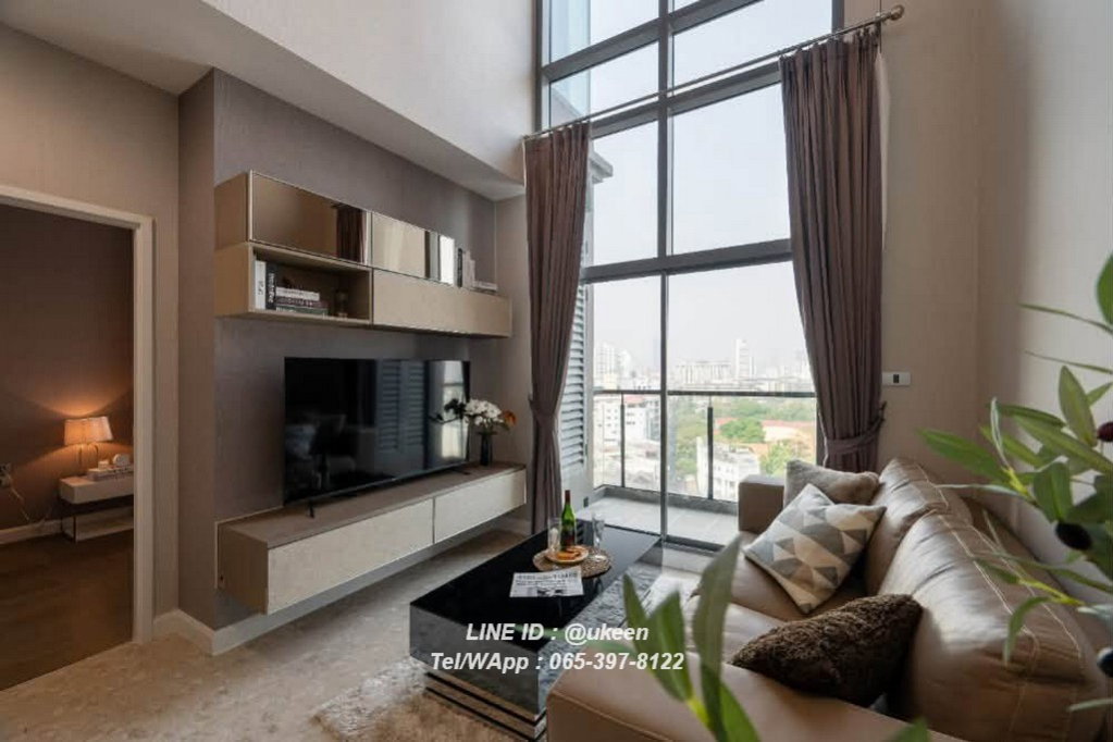 picture UK09-RC00018 For Rent: The Crest Sukhumvit 34 – Duplex unit with high ceilings, near BTS Thong Lo. - 2/7