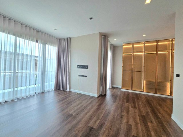 picture FOR RENT HOUSE PROPERTY 65000 BAHT per MONTH - 14/30