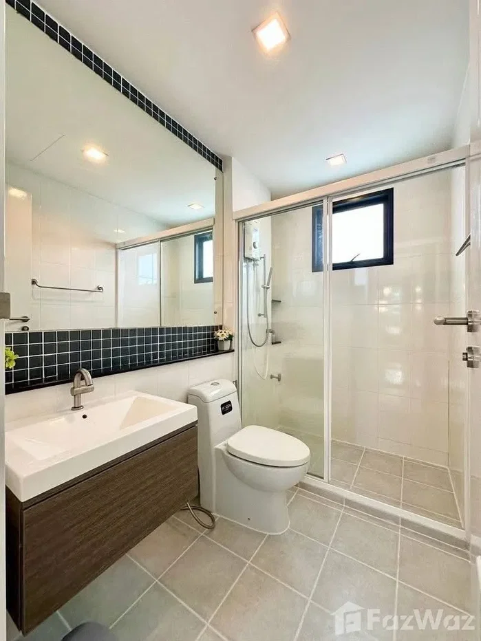picture Prime Location! Beautiful 3-Bedroom Single House 6598322 - 6/24