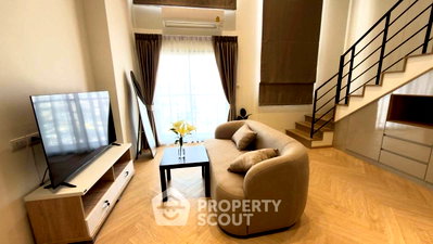 Condos for rent : 1-BR Condo at Na Reva Charoennakhon near BTS Pho Nimit (ID 3111601)