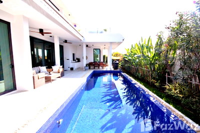 Houses for sale Thap Tai, Prachuap Khiri Khan : 3 Bedroom Villa for sale at La Lua Resort and Residence  270495