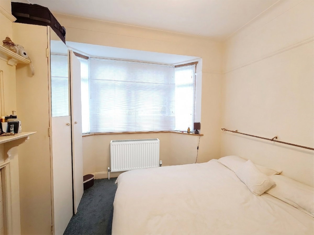 รูป ขายบ้านประเทศอังกฤษ London Finchley Freehold - รูปที่ 9/17