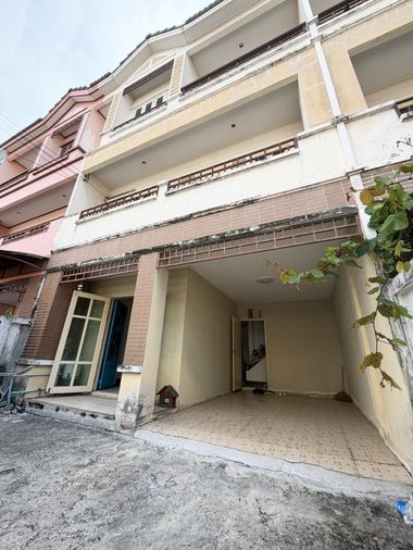 5-bed townhouse for sale, 250 sqm, 24 sq wah, Sintavee Tha Kham2