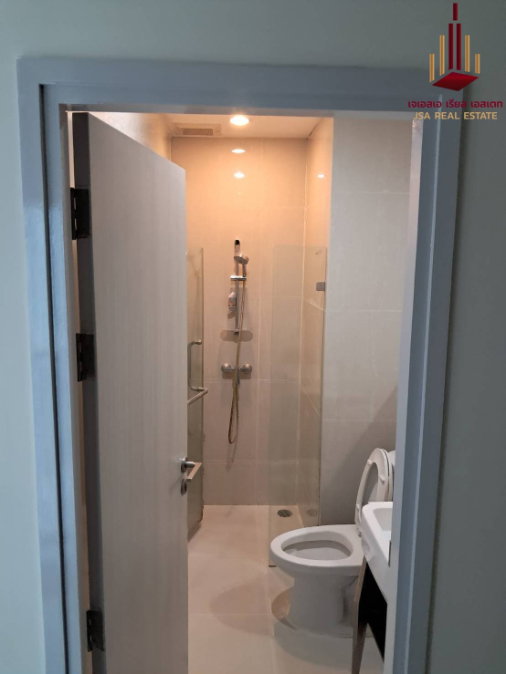 รูป ขาย โนเบิล รีวอลฟ์ รัชดา | 1 ห้องนอน 1 ห้องน้ำ | 22 ตร.ม. | ใกล้ MRT ศูนย์วัฒนธรรมแห่งประเทศไทย | 2,490,000 บาท Tel.064-542-5959 - รูปที่ 8/9
