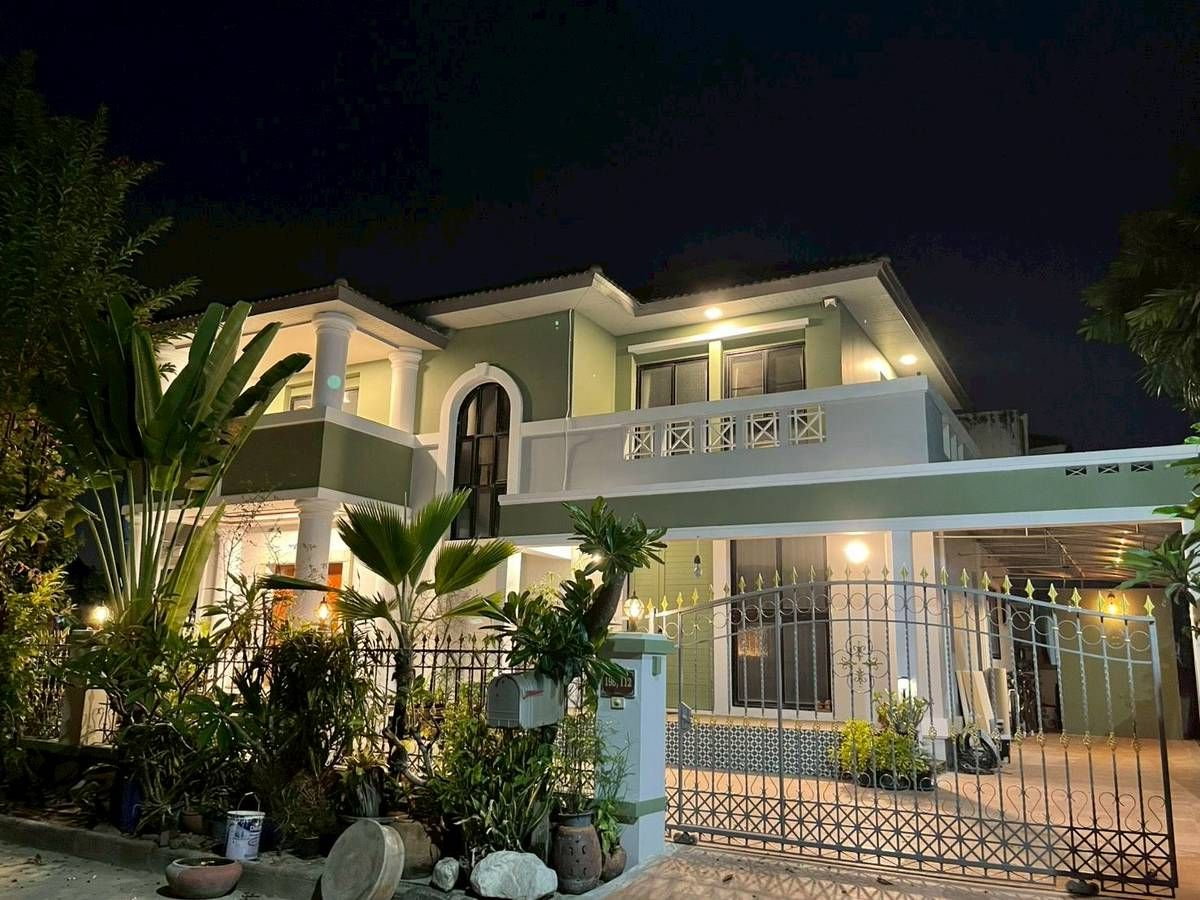 รูป ขายบ้านเดี่ยวหรู วินด์มิลล์ บางนา (Windmill Bangna) 109 ตร.ว. 4 ห้องนอน บ้านในสนามกอล์ฟ ทำเลดี ใกล้เมกาบางนา - รูปที่ 1/12