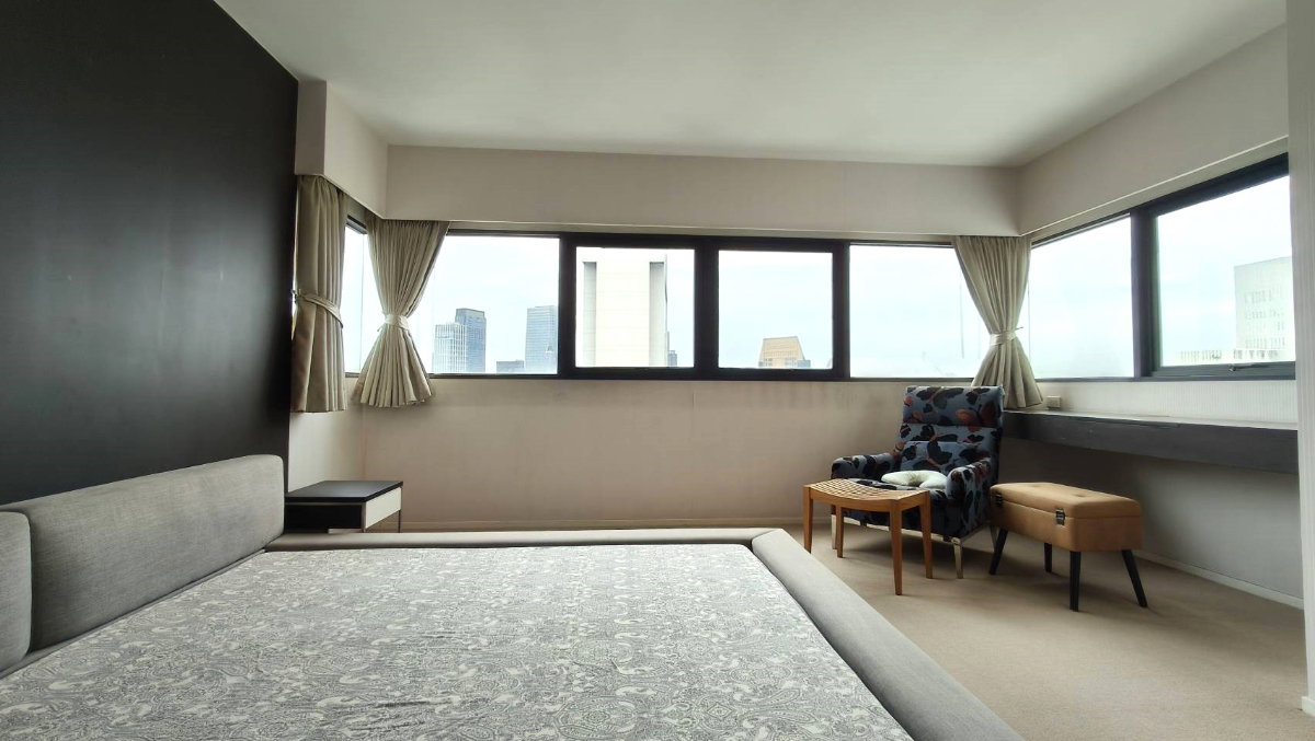 picture Sathorn Garden, 200sqm, 3 Bed 3 Bath, Near One Bangkok, BTS Saladaeng - 9/19