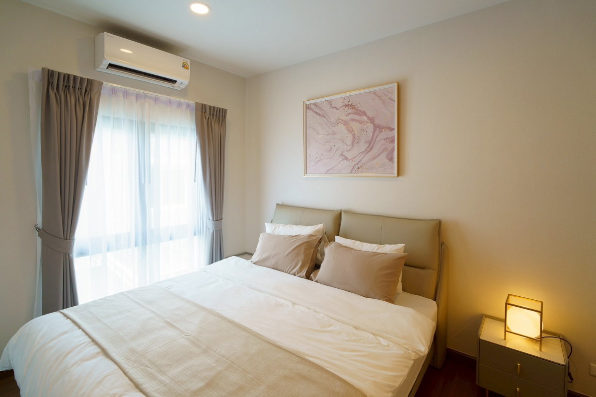 รูป The City Bangna Luxury Pool Villa บ้านเดี่ยวหรู 2 ชั้น ที่ได้รับการออกแบบและตกแต่งใหม่ทั้งหลังในสไตล์ Customized Luxury Interior  - รูปที่ 22/40