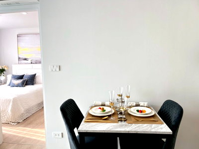 Condos for sale : Thana Astra Sathorn-Chan Condo, brand new and ready to move in.