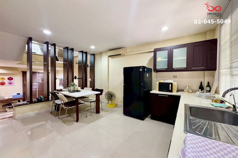 3-bed townhouse for sale, 160 sqm, 23.4 sq wah, Plus City Park Ekamai - Ramintra