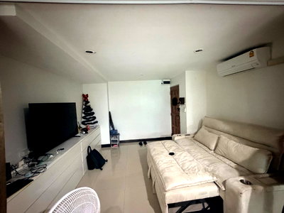 Condos for rent : MRT ratchada 1.1 km. Condo Regent Home Ratchada 19 ( Rental ) Price  18,000 Baht