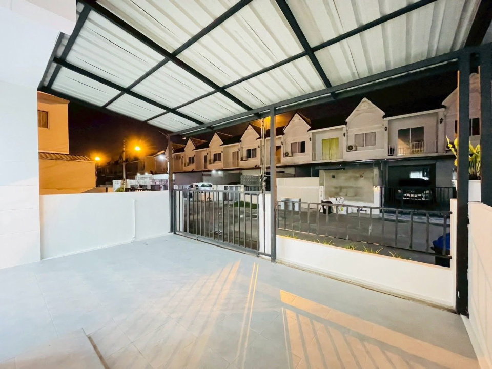 รูป 🔥ขาย ทาวน์โฮม 2 ชั้น Ratanakorn Village 25 (หมู่บ้านรัตนากร 25) บ้านสวยพร้อมอยู่ เฟอร์นิเจอร์และเครื่องใช้ไฟฟ้าครบชุด✅ - รูปที่ 13/20