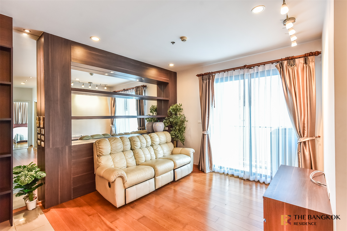 picture The Vertical Aree Location Near Employment, Surrounded by Lifestyles near BTS Ari - 7/10