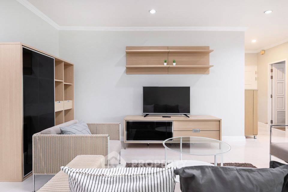 รูป คอนโด 3 ห้องนอน ชั้น 23 พื้นที่ 223 ตร.ม. ที่ Fifty Fifth Tower Thong Lo ใกล้ BTS ทองหล่อ 200 ม. (ID 514580) - รูปที่ 3/19