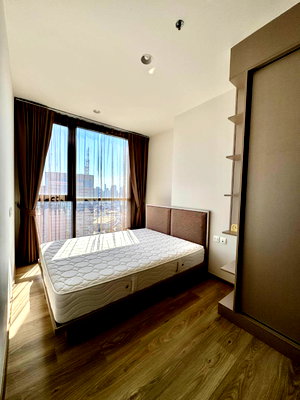 คอนโดให้เช่า : 🌆 ให้เช่า: OKA HAUS Sukhumvit 36 – เพียง 500 ม. ถึง อาคารมาลีนนท์ | คอนโดสวยใจกลางพระราม 4 @90condo 🌃