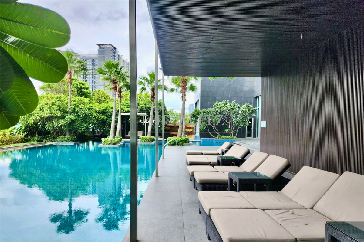 picture ✨ Premium High-Rise [ Highest Floor ] Living - Highly Sought- After 1-Bedroom Unit in an Elite Community ✨ - 10/14